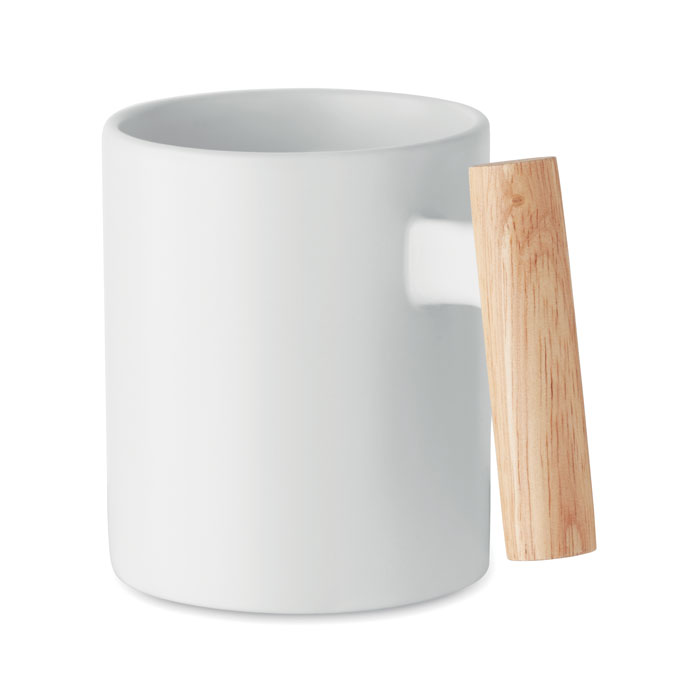 Ceramiczny kubek z drewnianym uchwytem