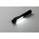 Magnetyczna latarka LED - obrazek 3